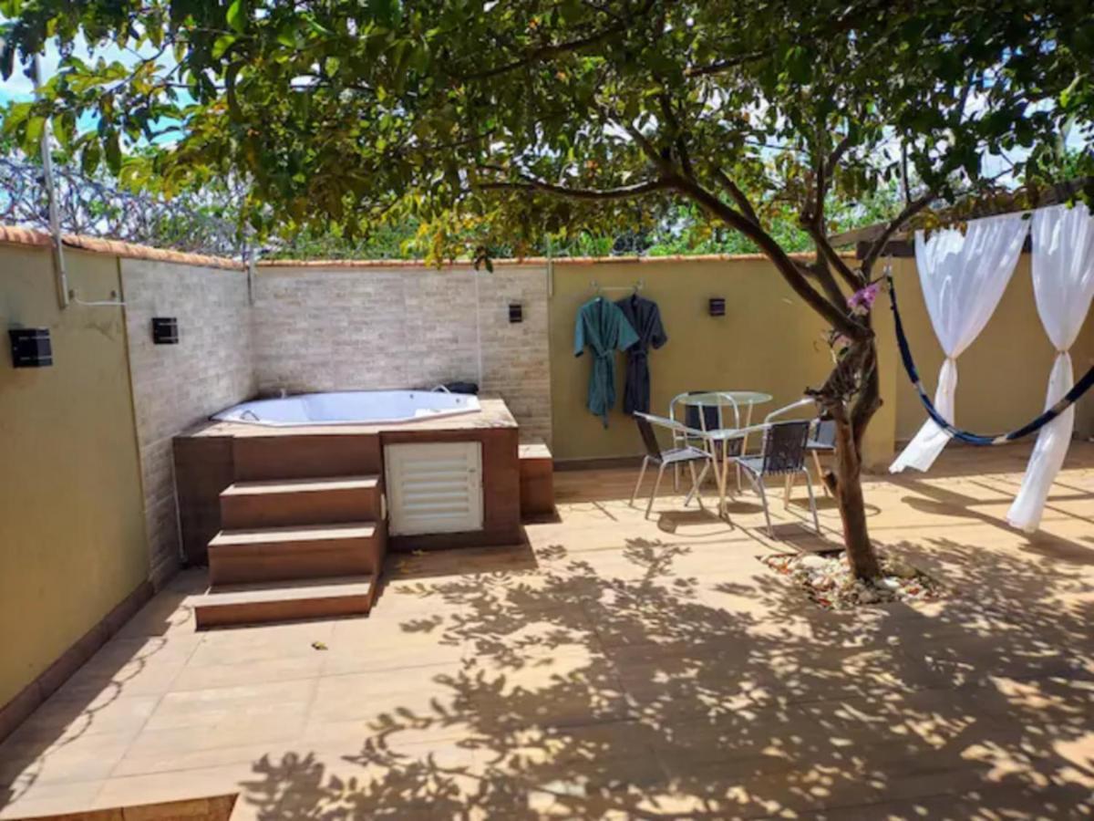 Casa Com Spa De Hidro, Aquecedor E Cromoterapia A 1,0 Km Do Centro Chapada dos Guimarães Extérieur photo