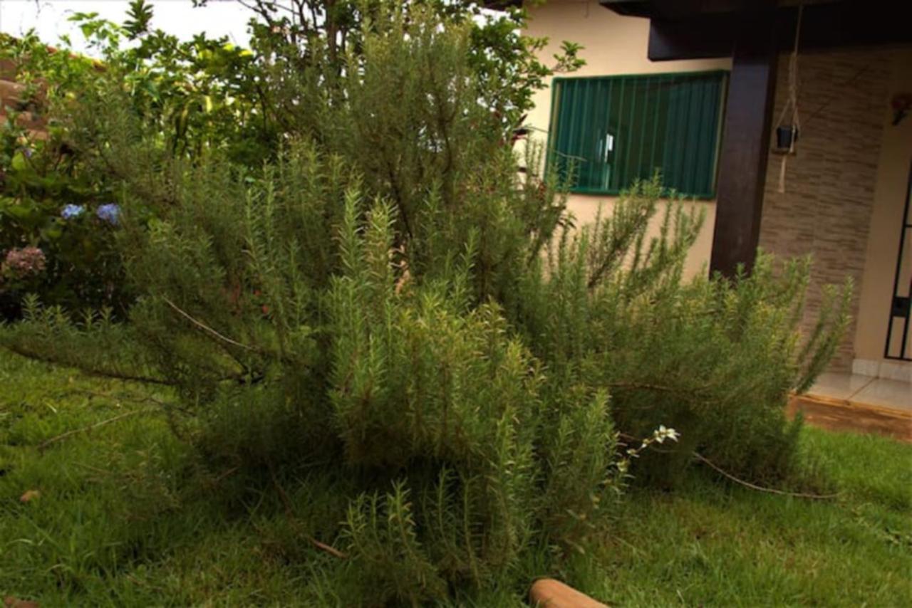 Casa Com Spa De Hidro, Aquecedor E Cromoterapia A 1,0 Km Do Centro Chapada dos Guimarães Extérieur photo