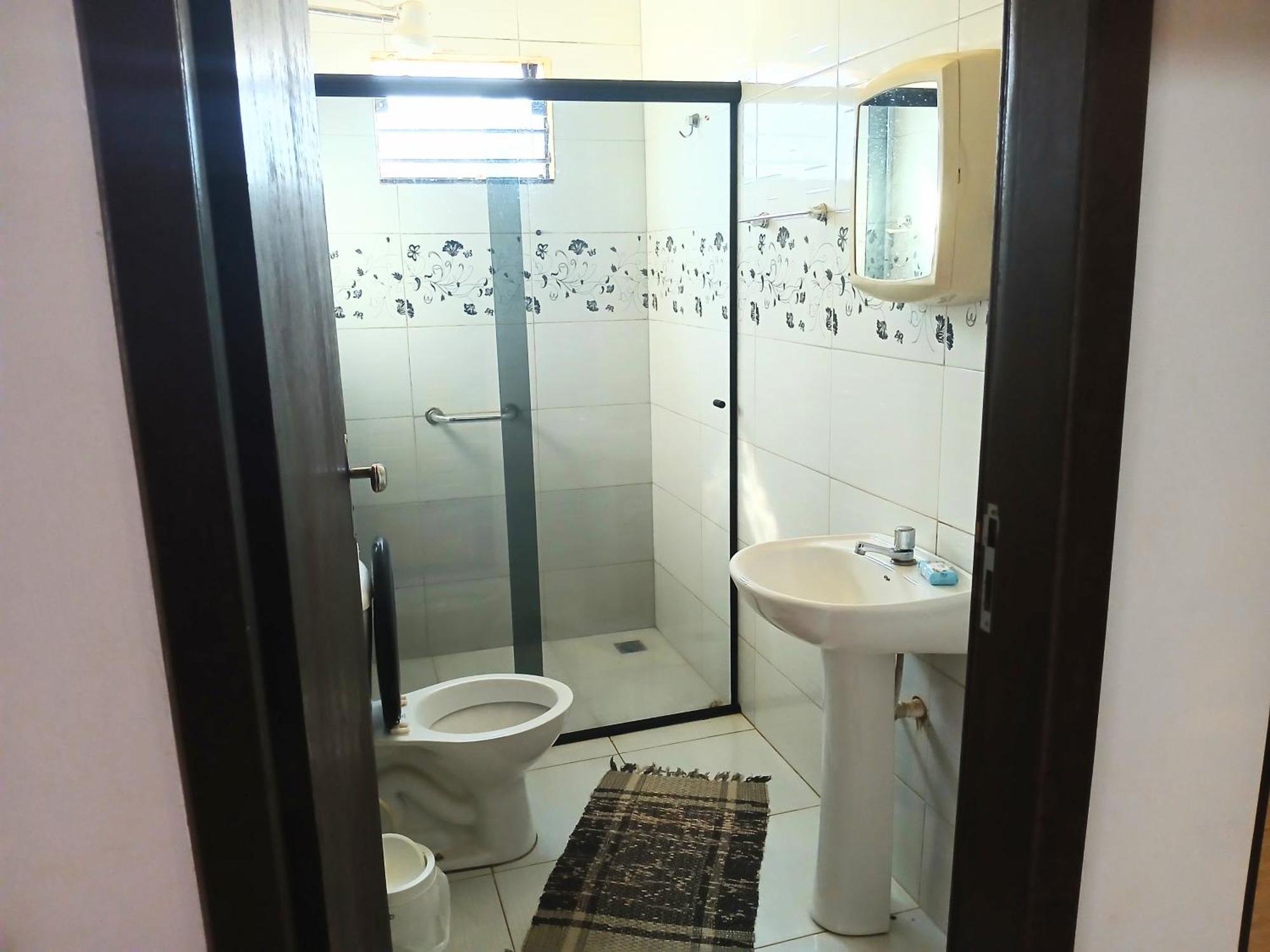 Casa Com Spa De Hidro, Aquecedor E Cromoterapia A 1,0 Km Do Centro Chapada dos Guimarães Extérieur photo