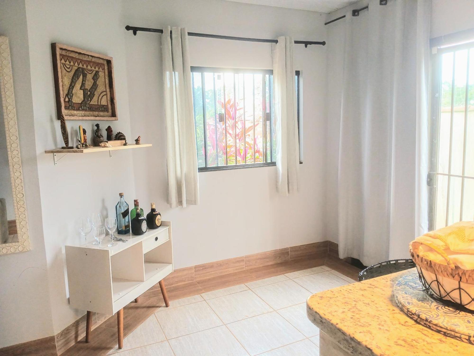 Casa Com Spa De Hidro, Aquecedor E Cromoterapia A 1,0 Km Do Centro Chapada dos Guimarães Extérieur photo