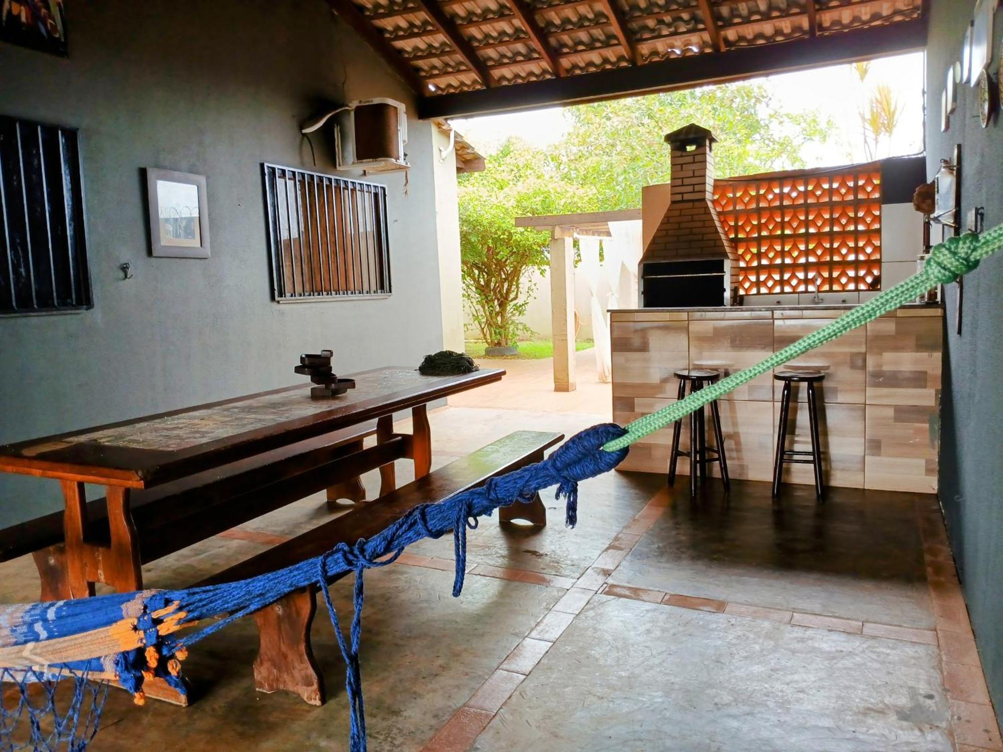 Casa Com Spa De Hidro, Aquecedor E Cromoterapia A 1,0 Km Do Centro Chapada dos Guimarães Extérieur photo